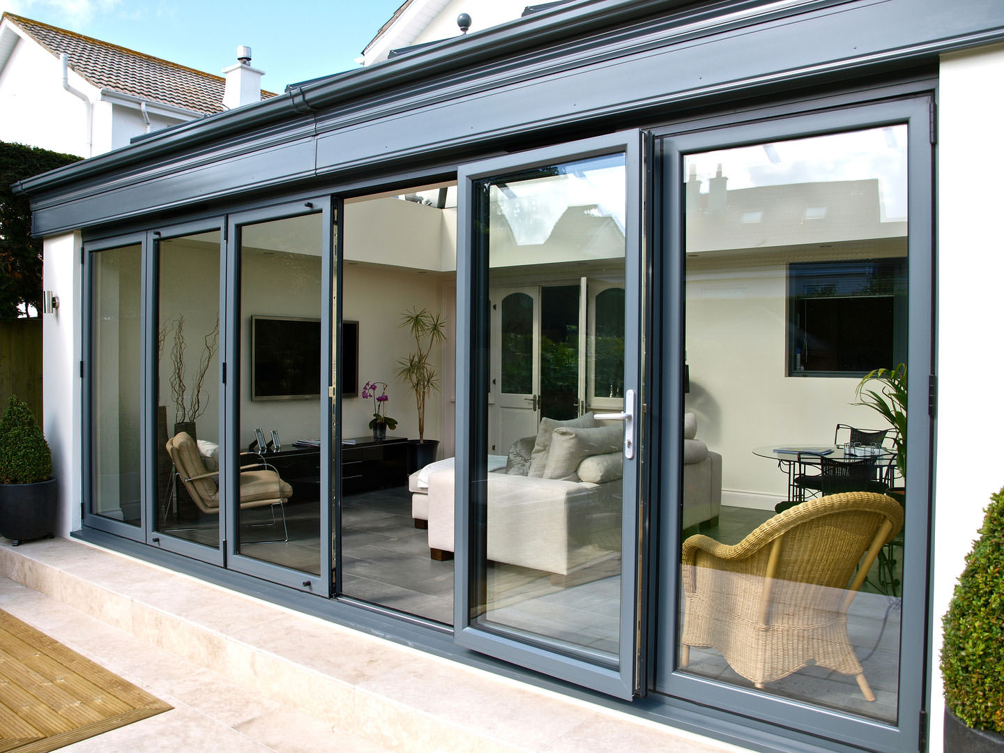 aluminium bifold doors falmouth